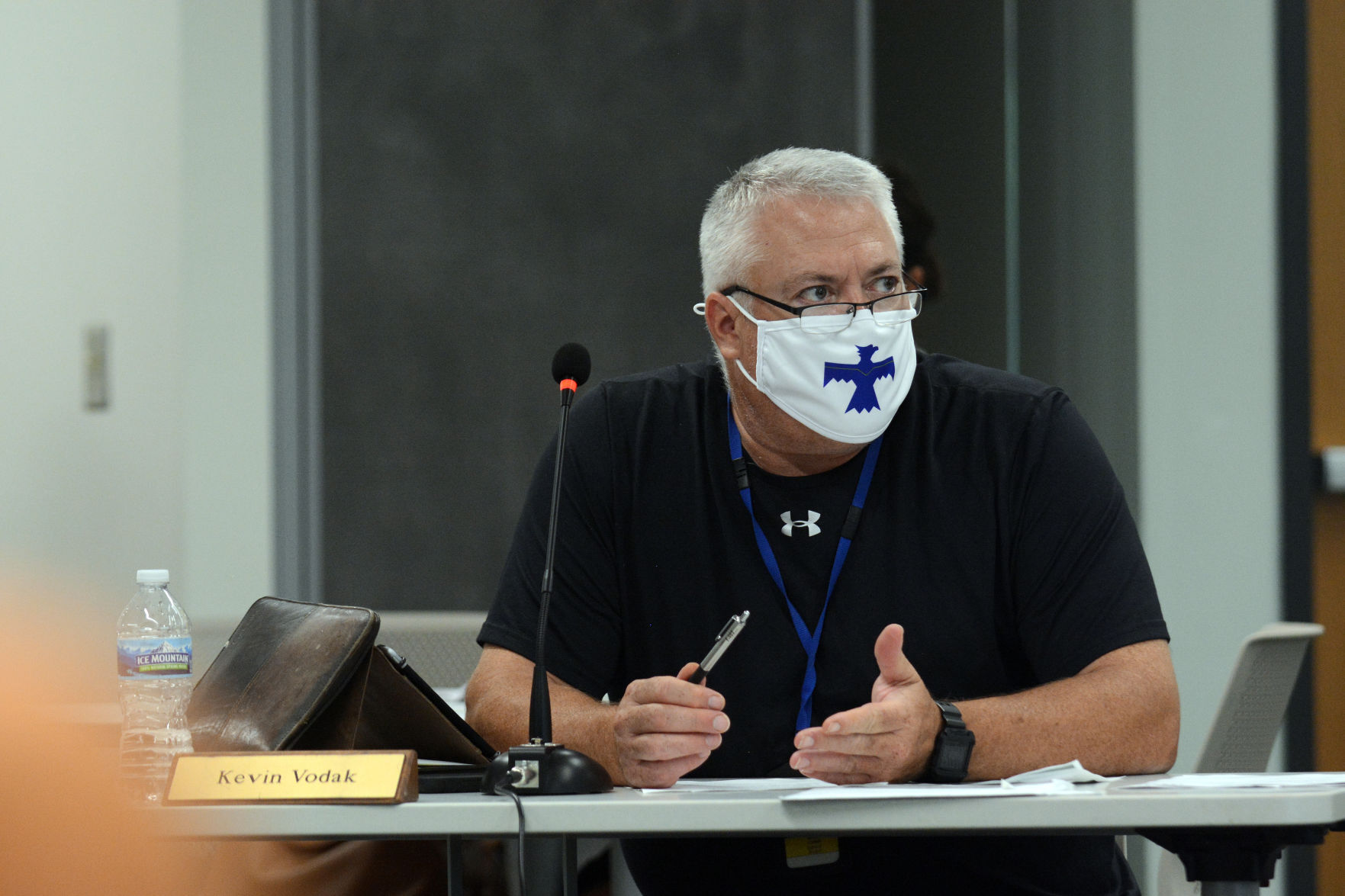 Baraboo reconsiders school reopening plan